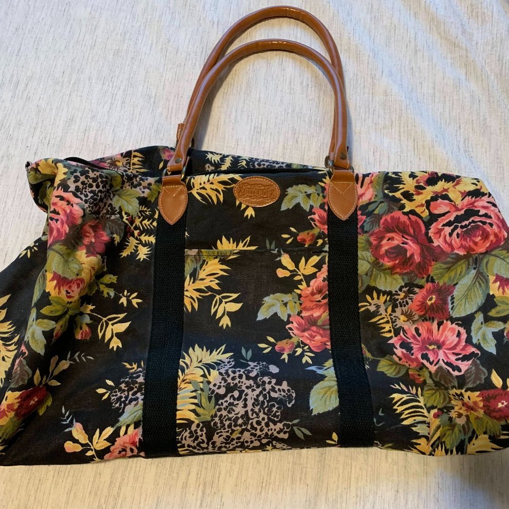 Gitano vintage floral weekender bag